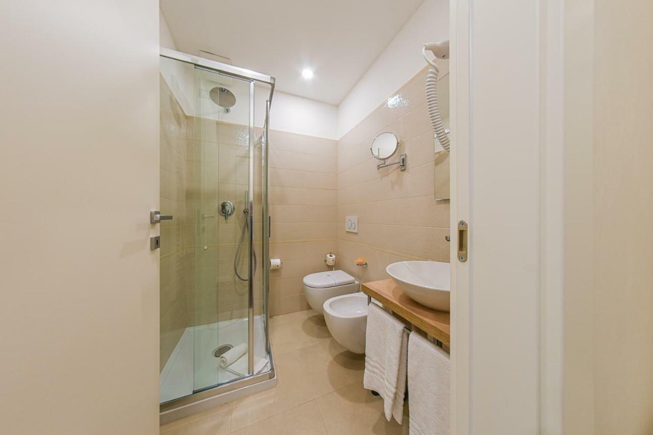 B&B H68 Alassio Kültér fotó