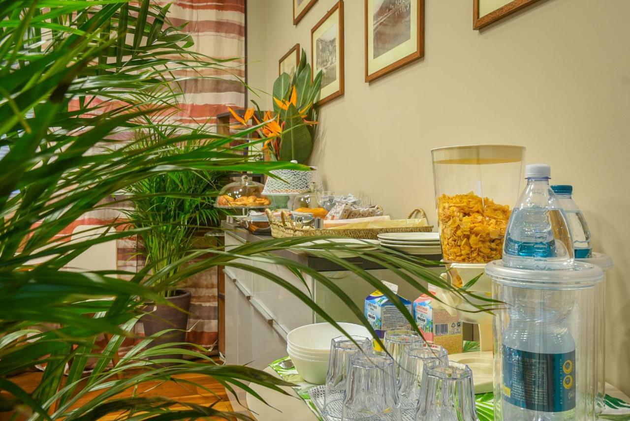 B&B H68 Alassio Kültér fotó